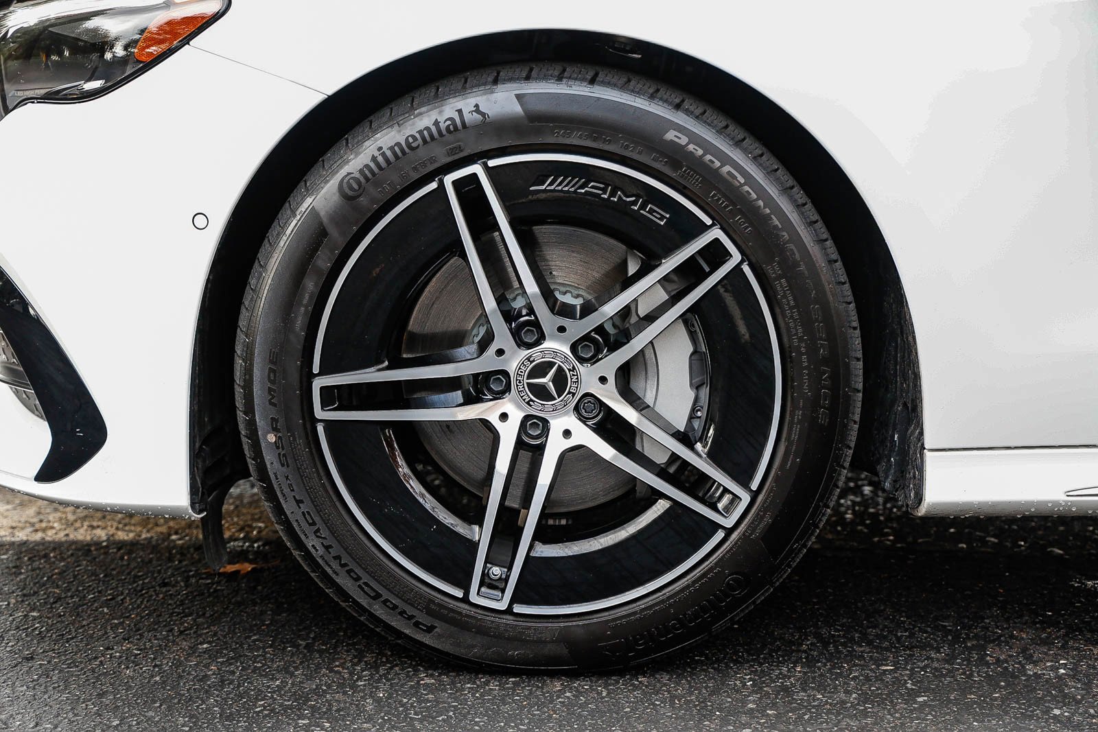 Certified 2025 Mercedes-Benz E 350 4MATIC Sedan image 9