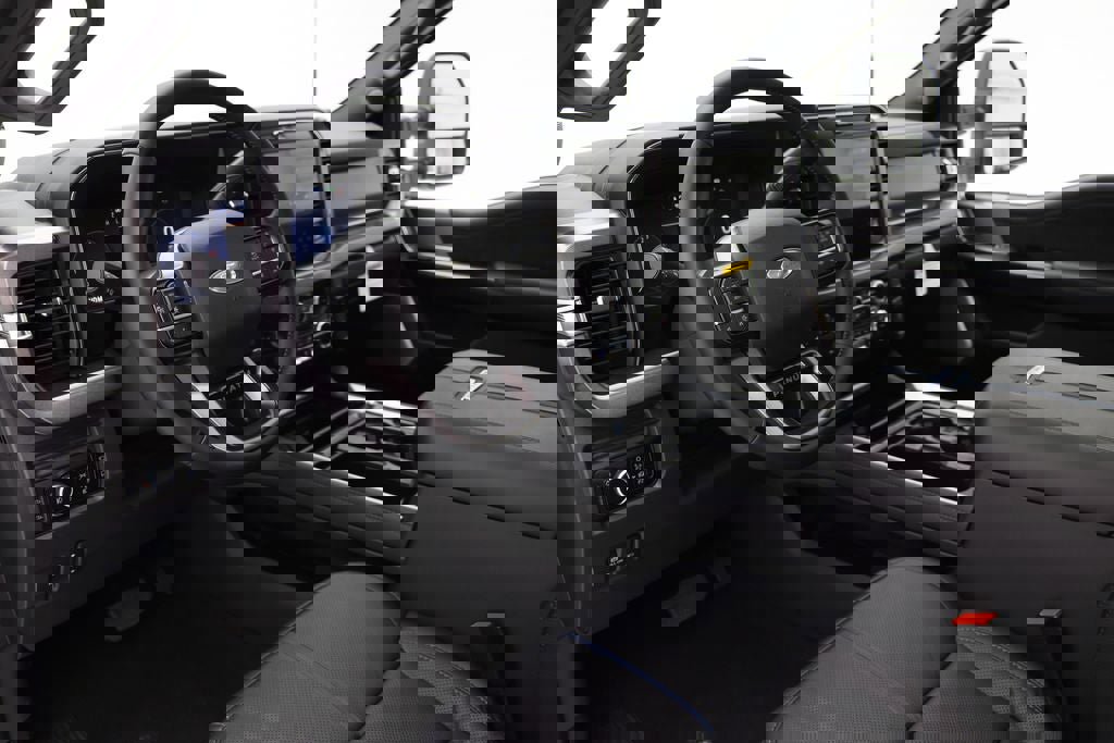 New 2026 Ford F450 Platinum w/ FX4 Off-Road Package image 24