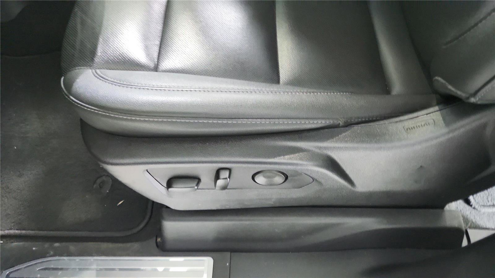 Used 2025 GMC Sierra 1500 SLT image 12