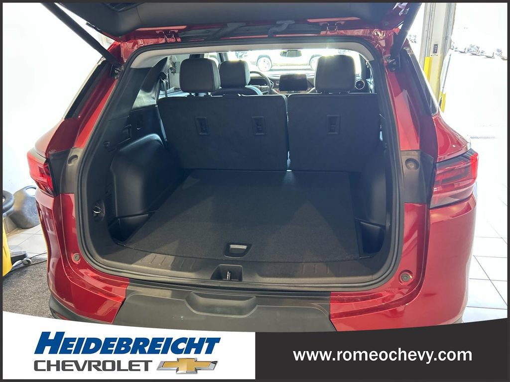 Used 2024 Chevrolet Blazer LT AWD/4WD image 14