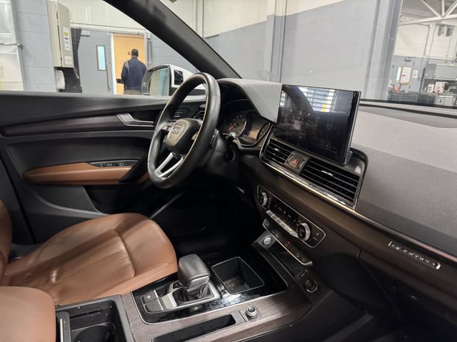 Used 2021 Audi Q5 2.0T Premium Plus w/ Convenience Package AWD/4WD image 28