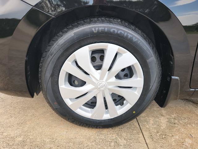 Certified 2025 Nissan Versa S w/ Trunk Package FWD image 30