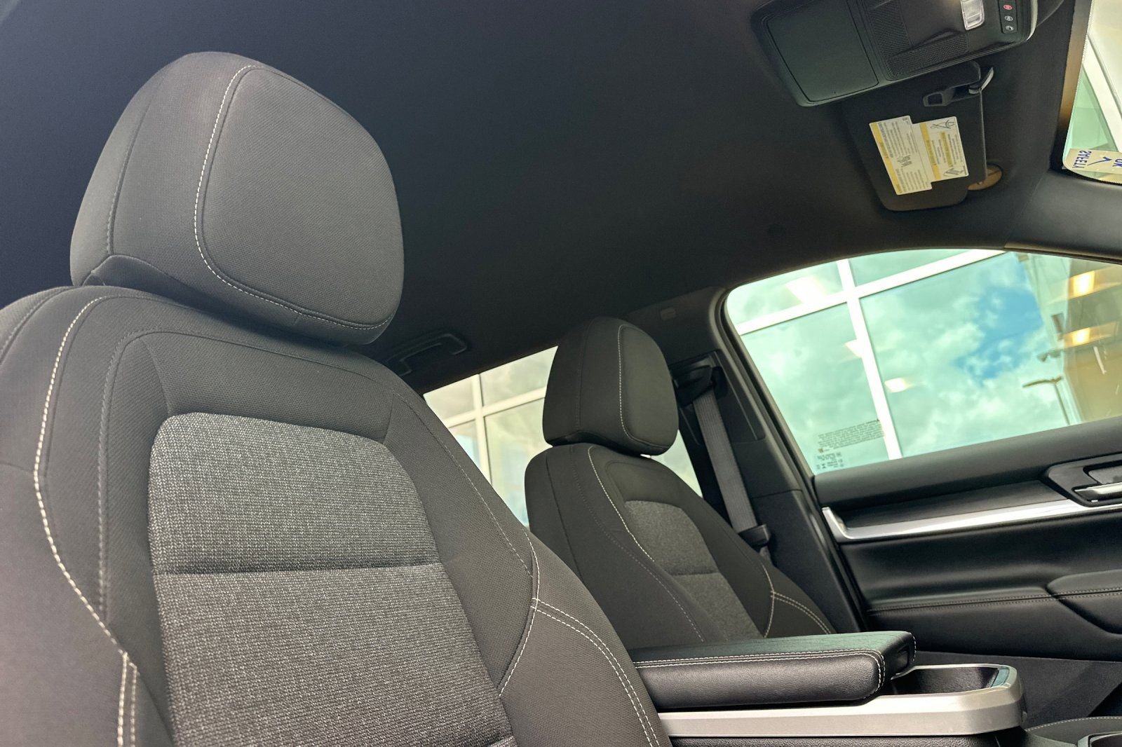 Used 2026 GMC Terrain Elevation image 21