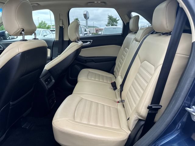 Used 2017 Ford Edge SEL w/ Equipment Group 201A AWD/4WD image 28