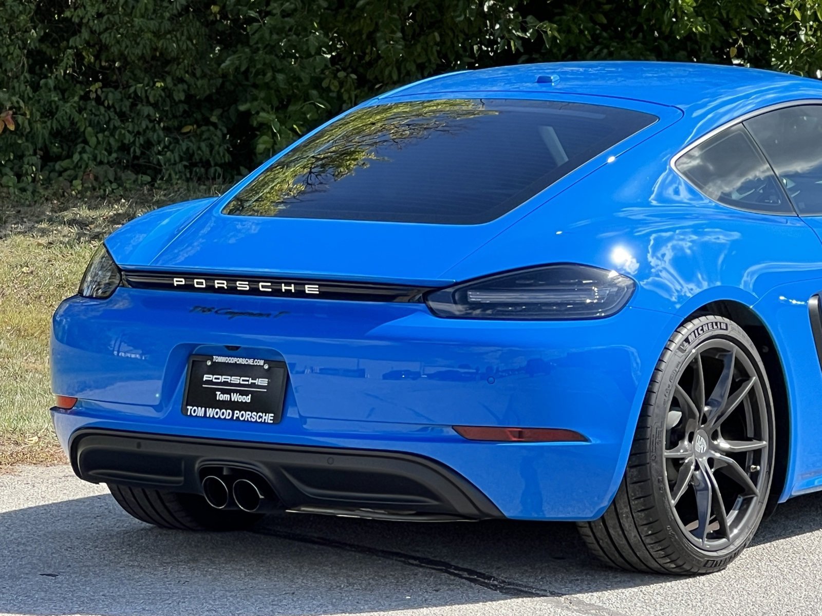 Certified 2023 Porsche 718 Cayman T image 10