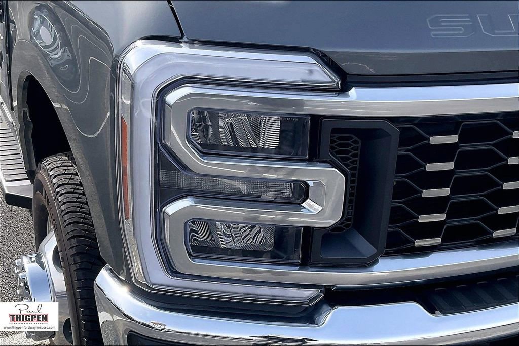 New 2026 Ford F350 XLT w/ XLT Premium Package AWD/4WD image 15