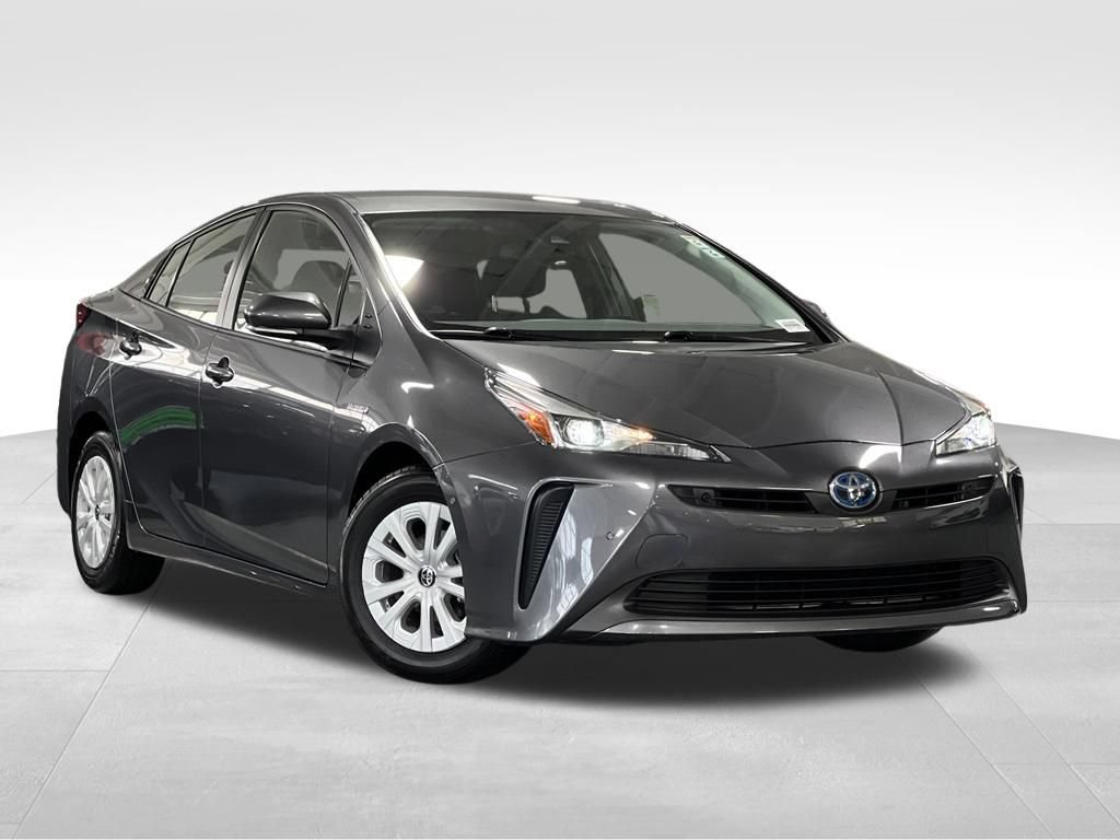 Certified 2022 Toyota Prius LE FWD image 7