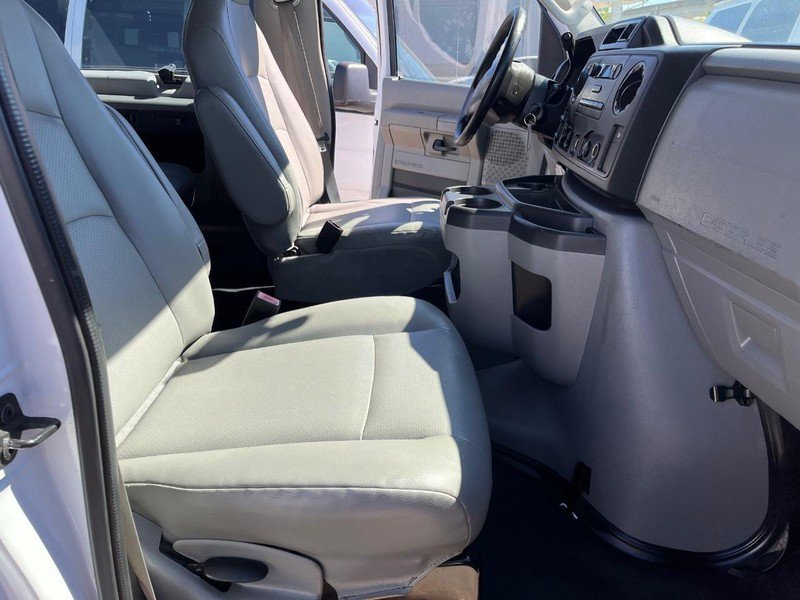 Used 2013 Ford E-350 and Econoline 350 XL w/ PWR Windows & Locks Group image 11