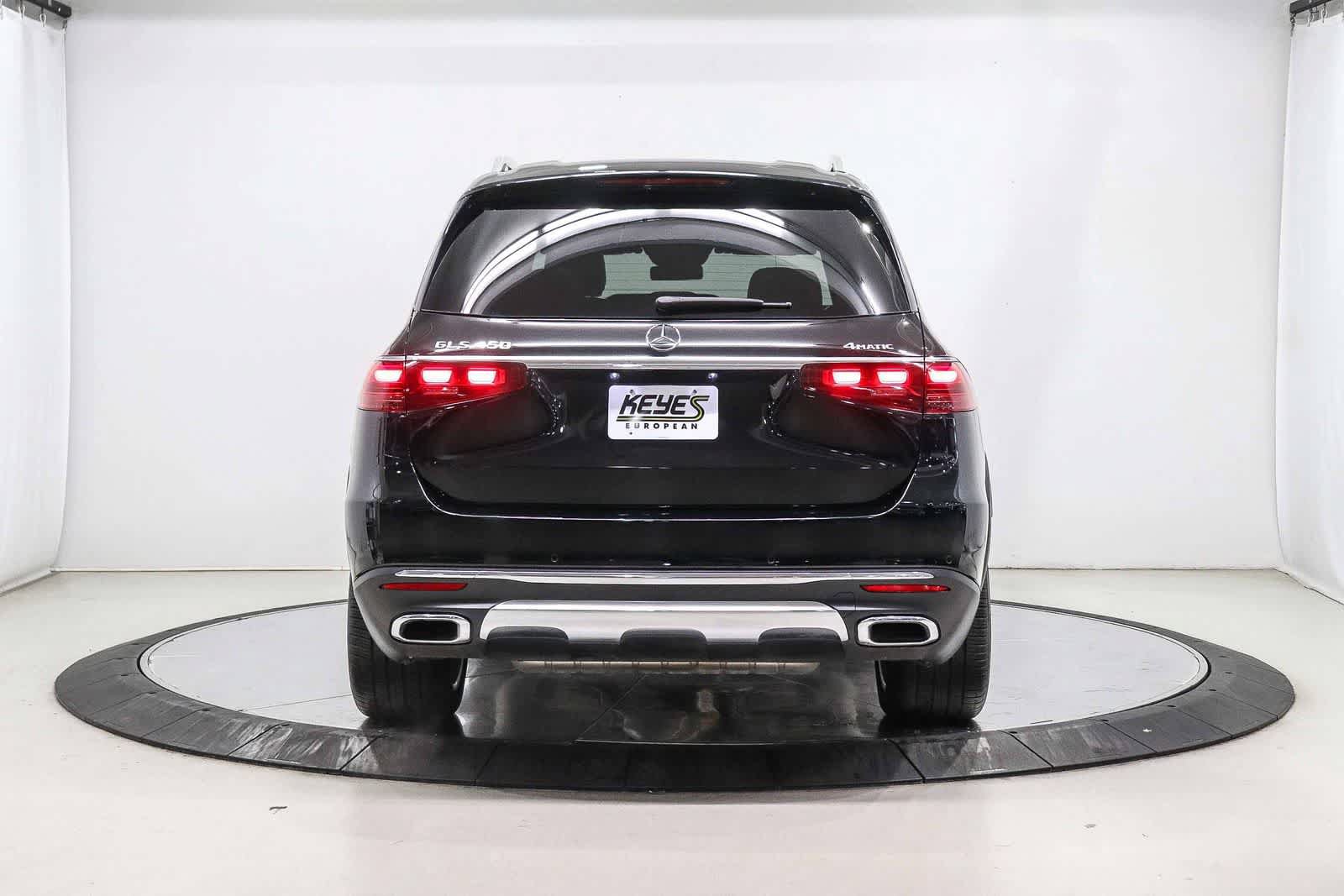 Certified 2025 Mercedes-Benz GLS 450 4MATIC image 3