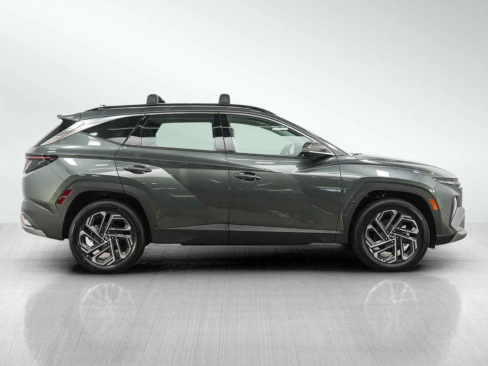 Certified 2026 Hyundai Tucson Limited AWD/4WD image 6
