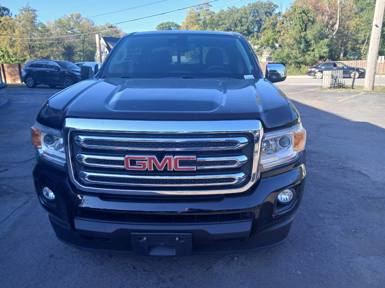 Used 2019 GMC Canyon SLE image 3