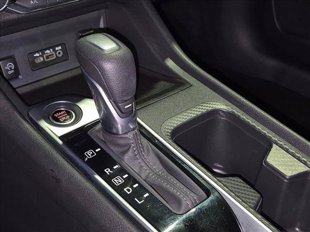 Used 2025 Nissan Sentra SV FWD image 12