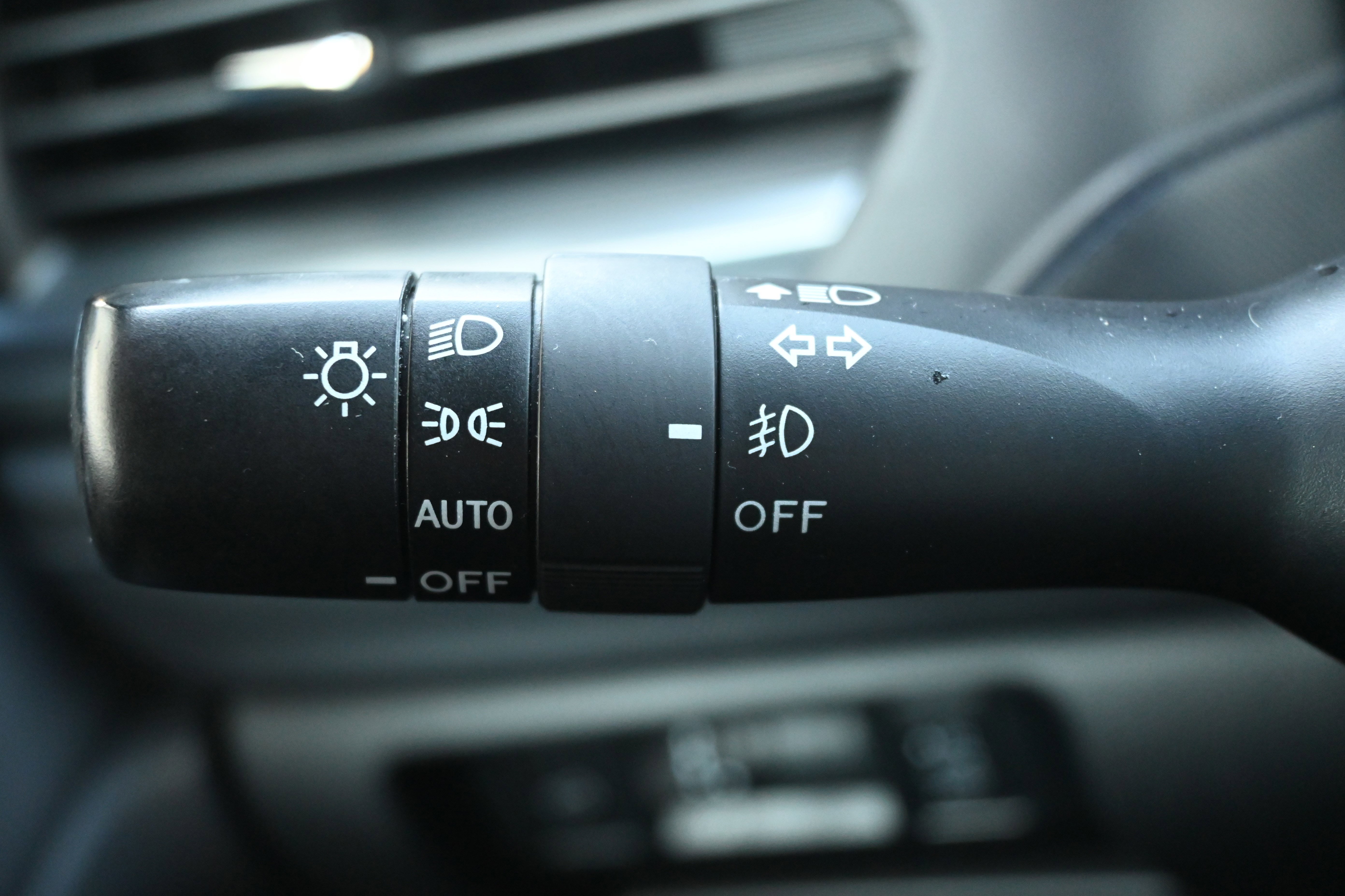 Certified 2025 Subaru Forester Limited w/ Popular Package #2 image 29