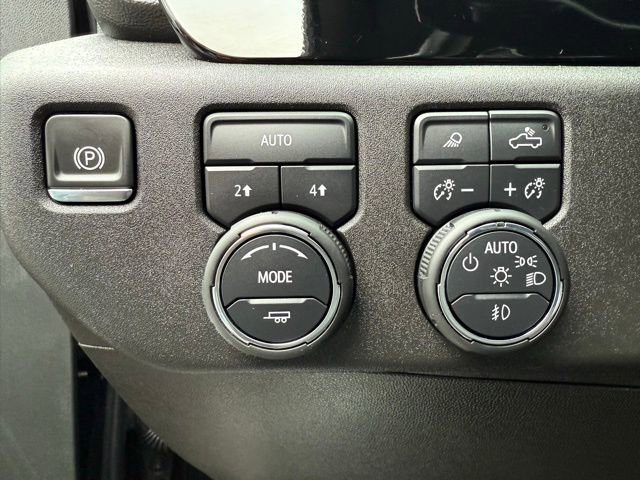 Used 2025 Chevrolet Silverado 1500 RST w/ Convenience Package II image 43