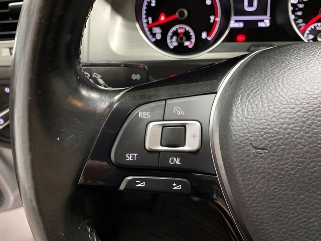 Used 2016 Volkswagen Golf S FWD image 13
