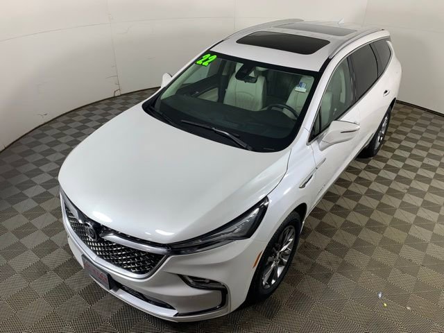 Used 2022 Buick Enclave Avenir w/ Avenir Technology Package image 18