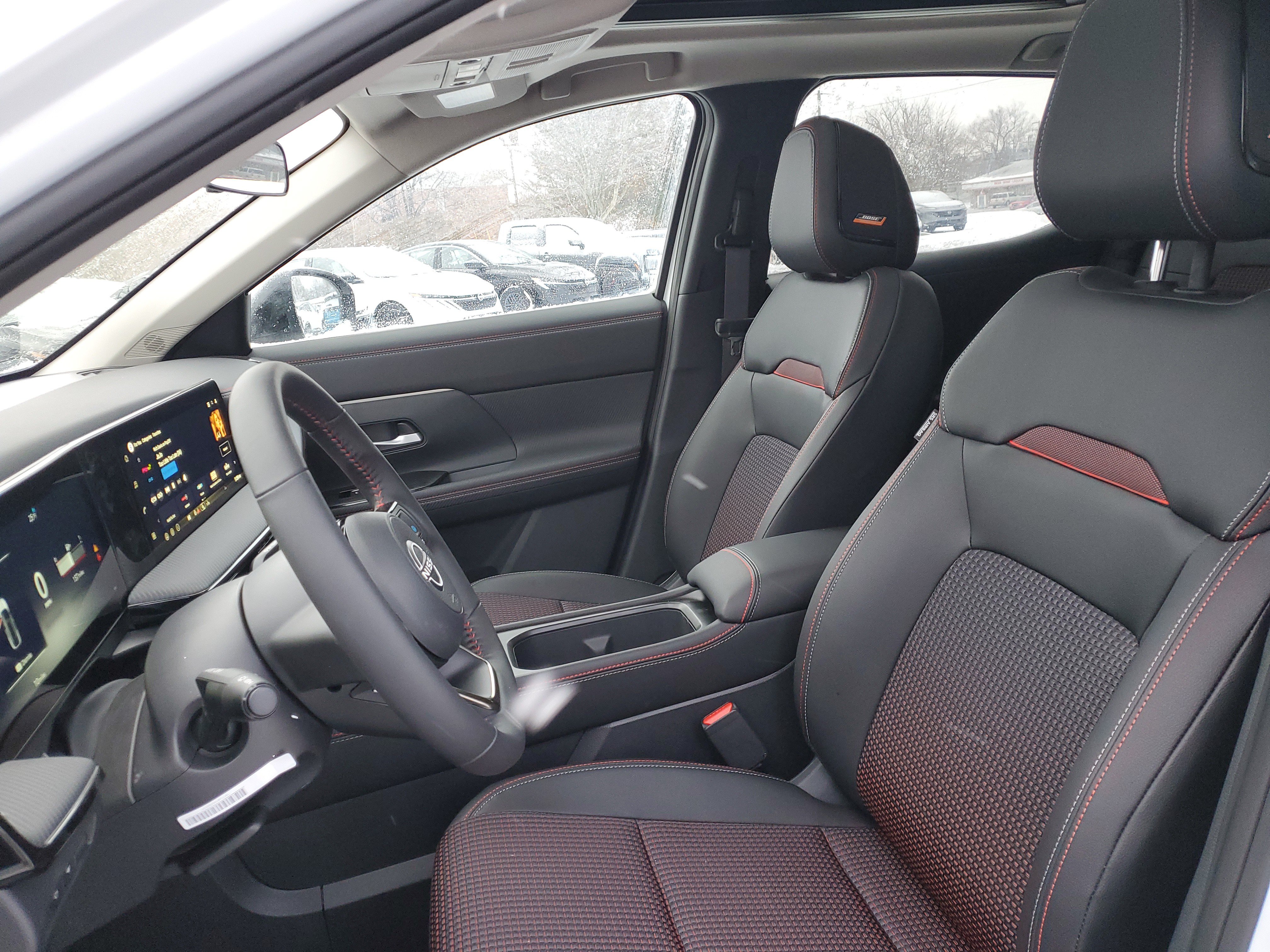 New 2026 Nissan Kicks SR w/ SR Premium Package image 5