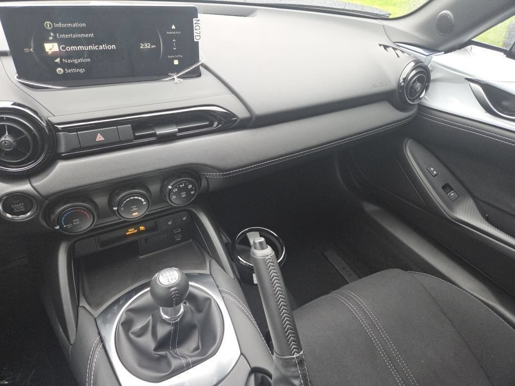 New 2026 MAZDA MX-5 Miata Club w/ Weather Package RWD image 20