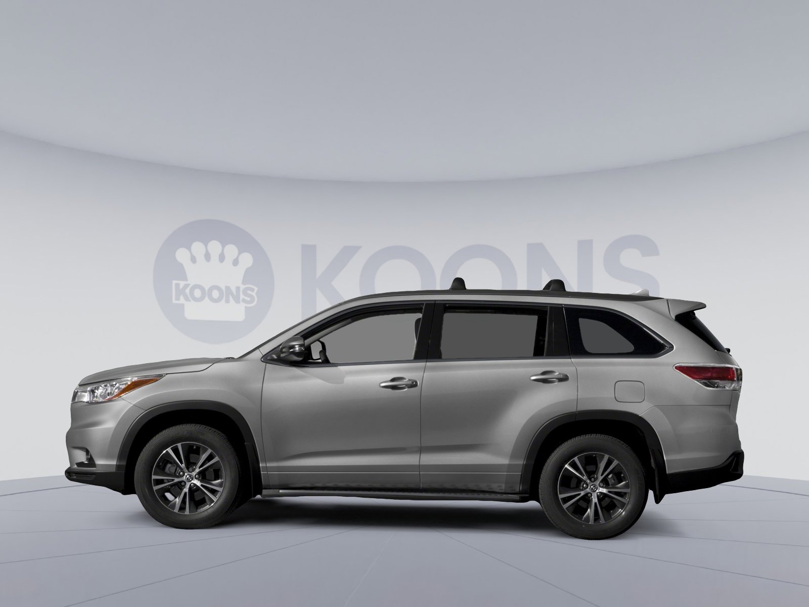 Used 2016 Toyota Highlander XLE AWD/4WD image 4