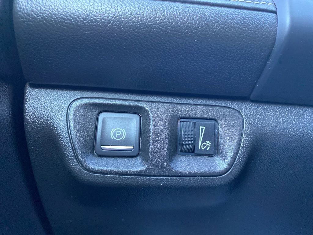 Used 2019 GMC Acadia SLT image 24