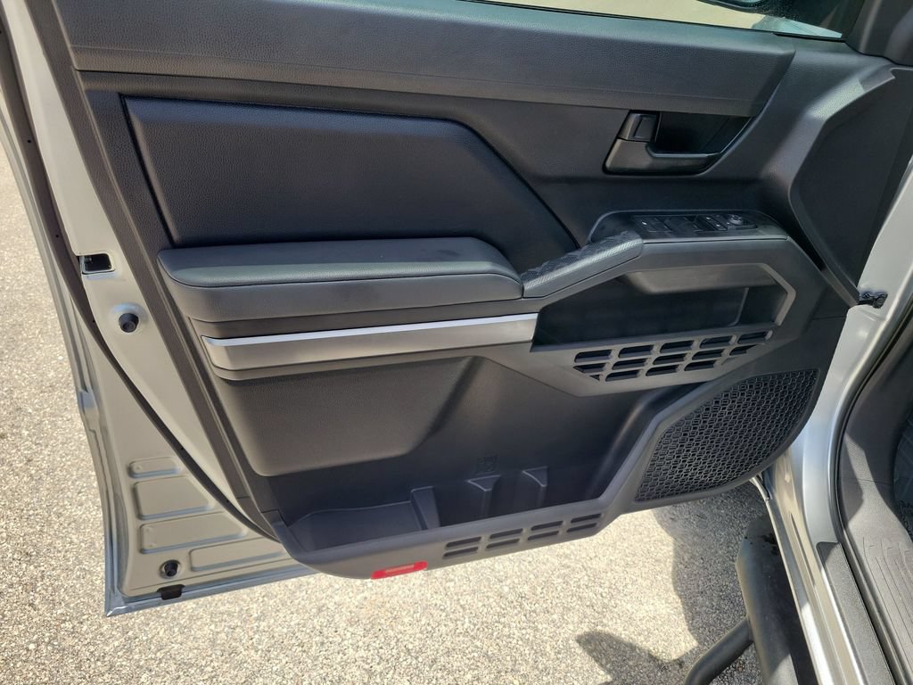 Certified 2025 Toyota Tacoma SR5 RWD image 19