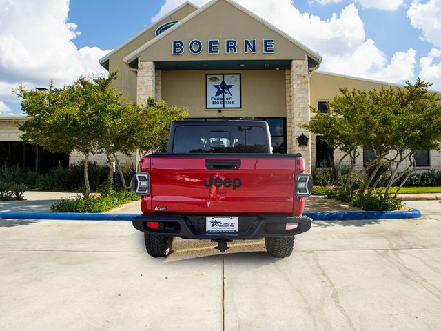 Used 2023 Jeep Gladiator Willys image 4