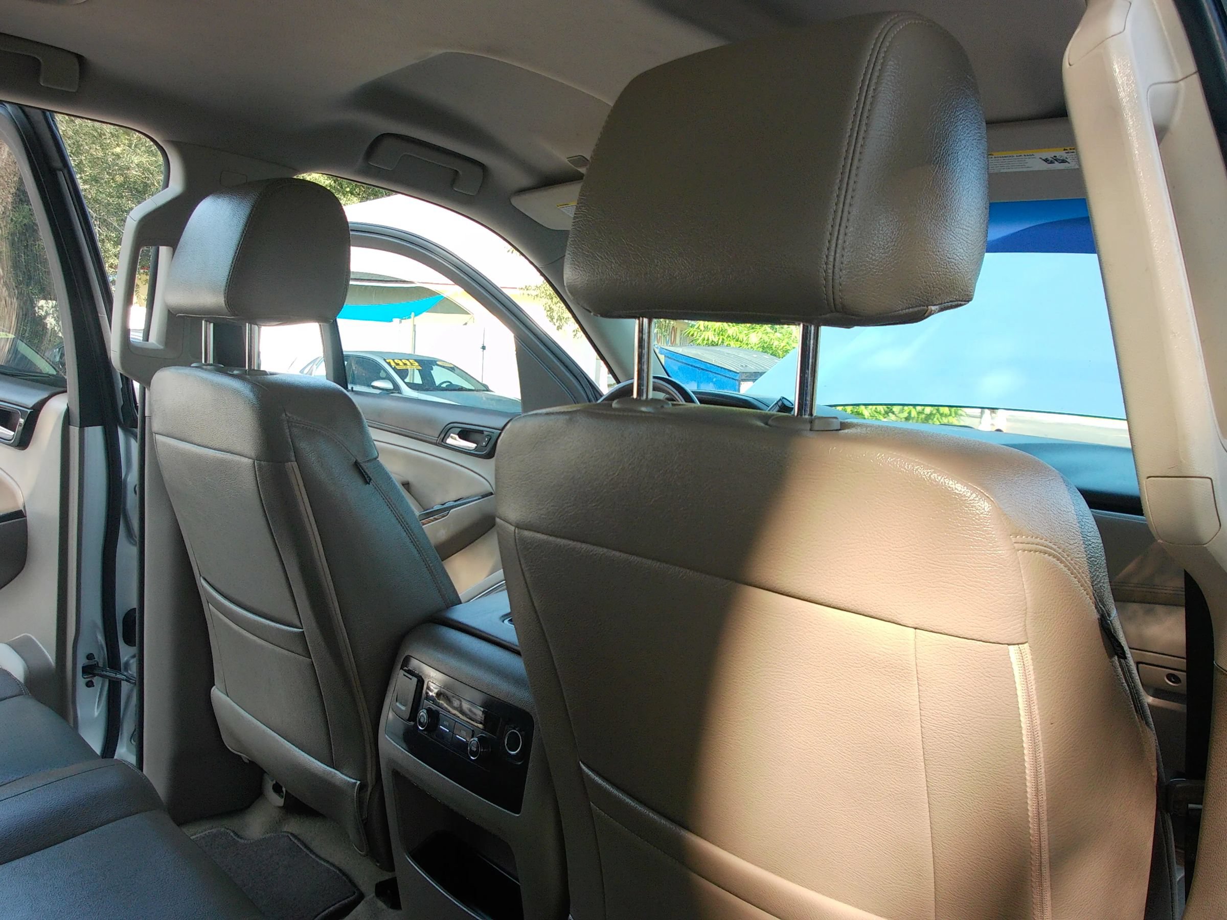 Used 2018 GMC Yukon XL SLE RWD image 33