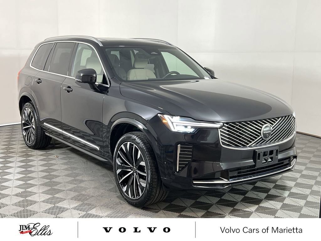Certified 2025 Volvo XC90 B5 Plus image 2