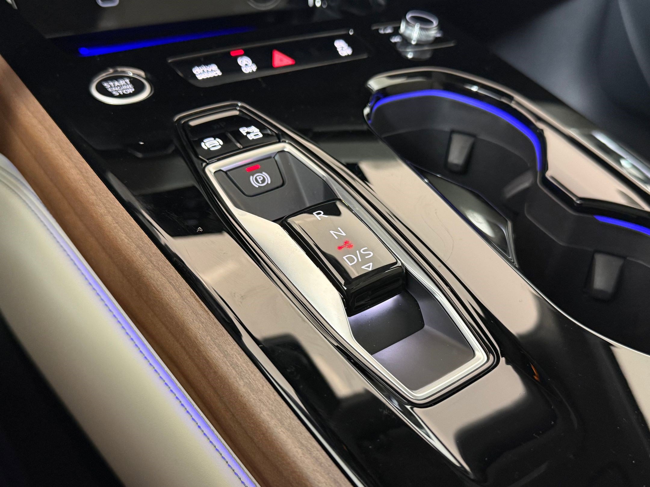 Certified 2025 Audi A5 2.0T Premium w/ Convenience Package image 18