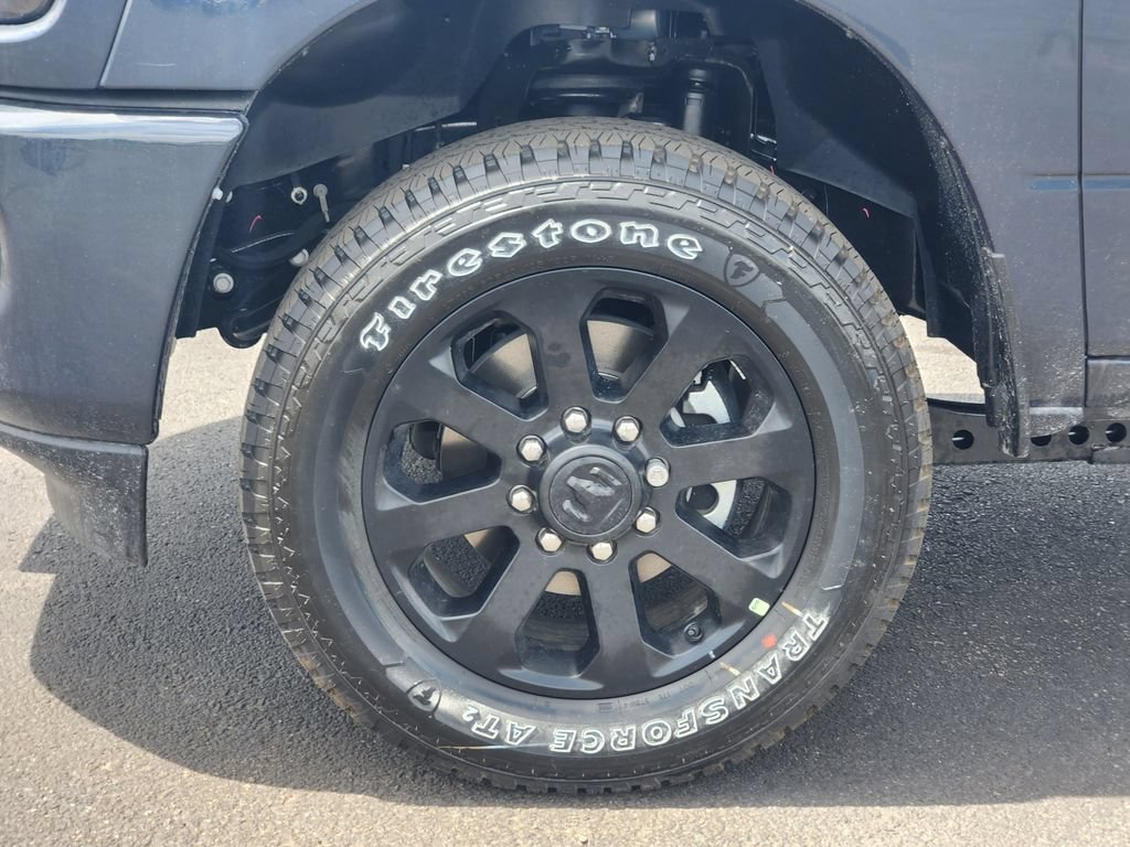 New 2026 RAM 2500 Laramie w/ Night Edition AWD/4WD image 9