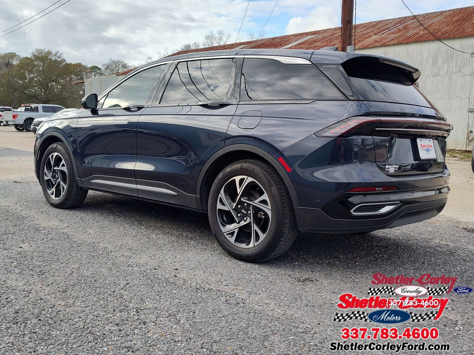 Used 2024 Lincoln Nautilus Premier image 4