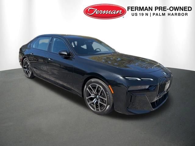 Used 2025 BMW 740i xDrive video 1
