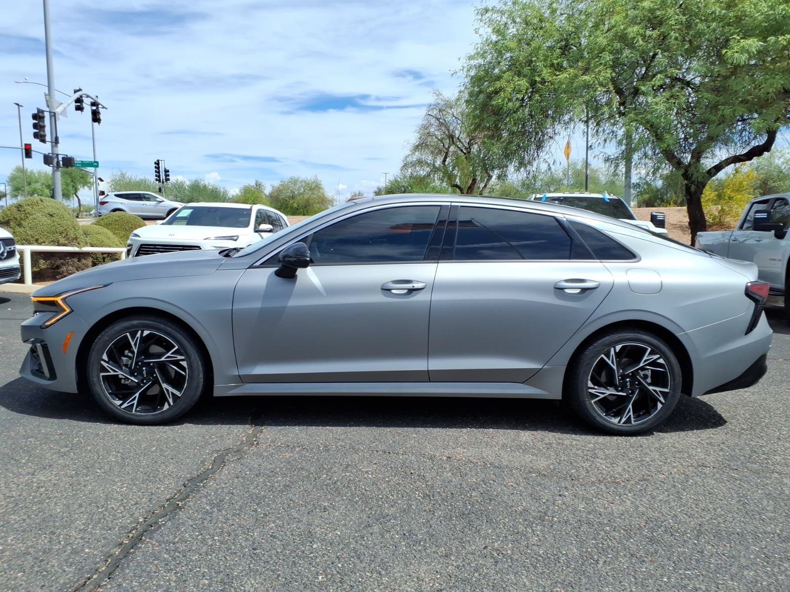 Used 2025 Kia K5 GT-Line w/ GT-Line Premium Package FWD image 8