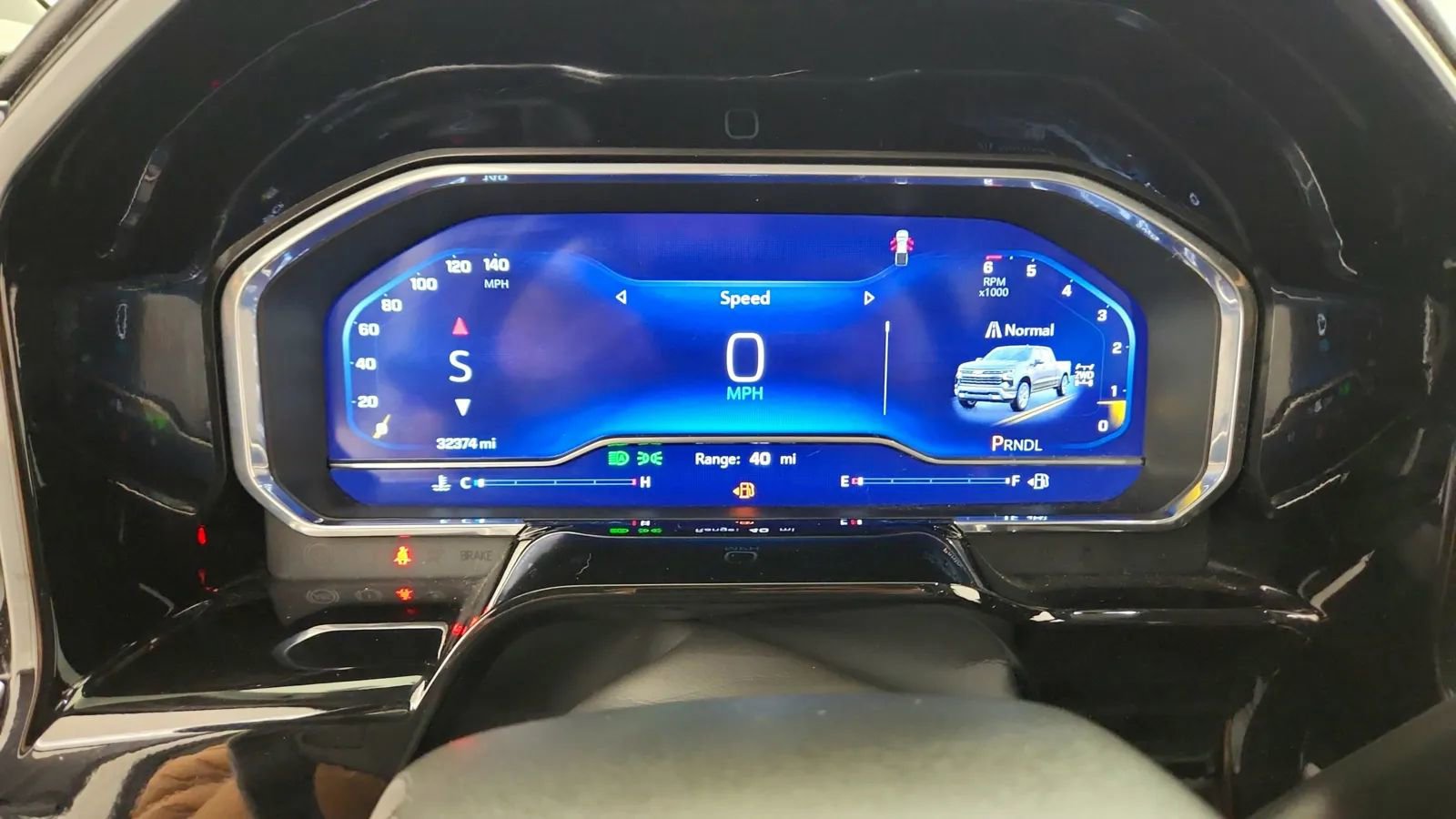 Used 2022 Chevrolet Silverado 1500 LT image 25