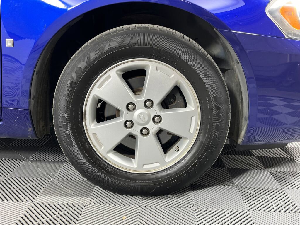 Used 2007 Chevrolet Impala LT image 7