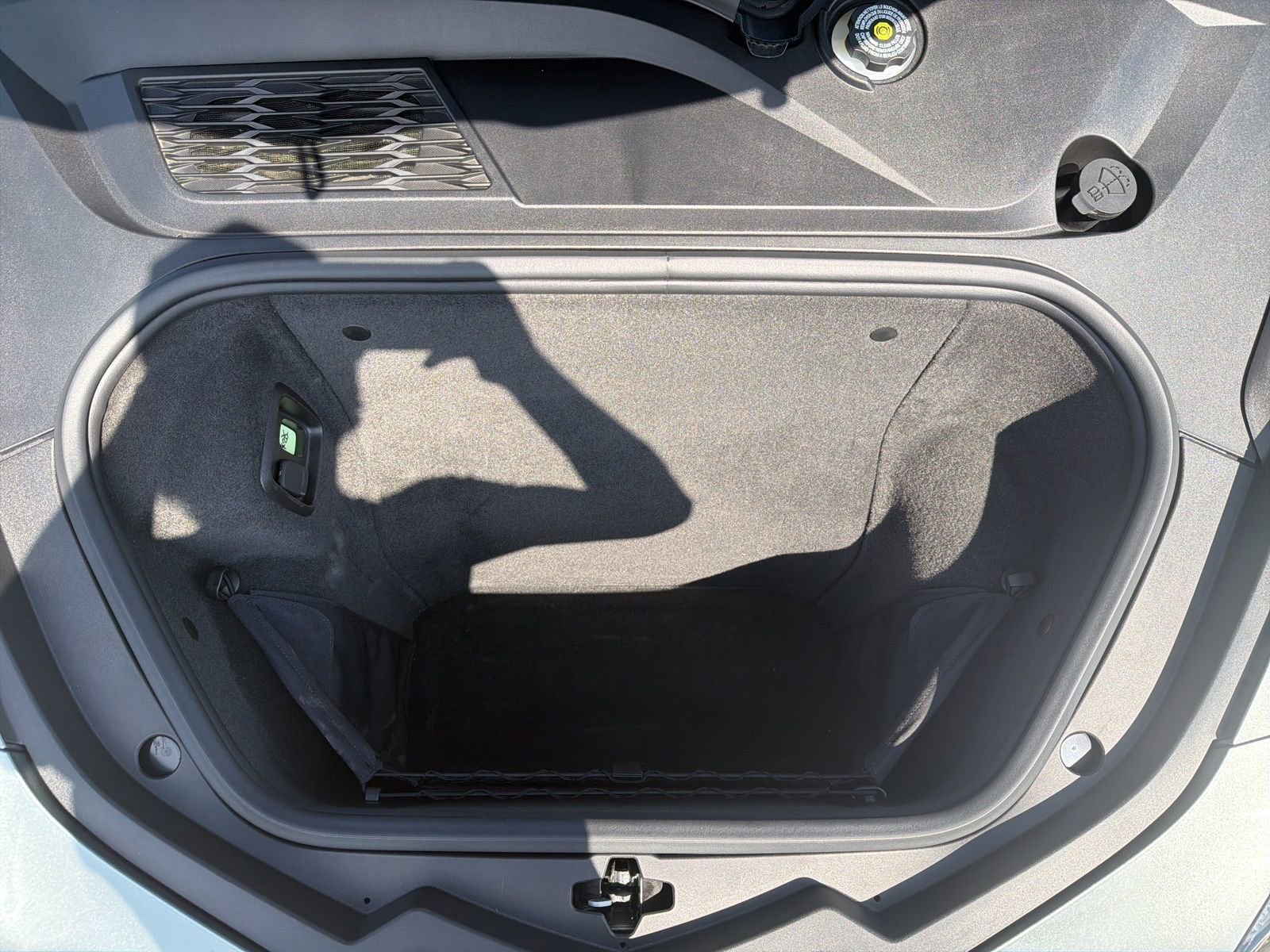 Used 2024 Chevrolet Corvette Stingray Premium Cpe w/ Z51 Performance Package image 13