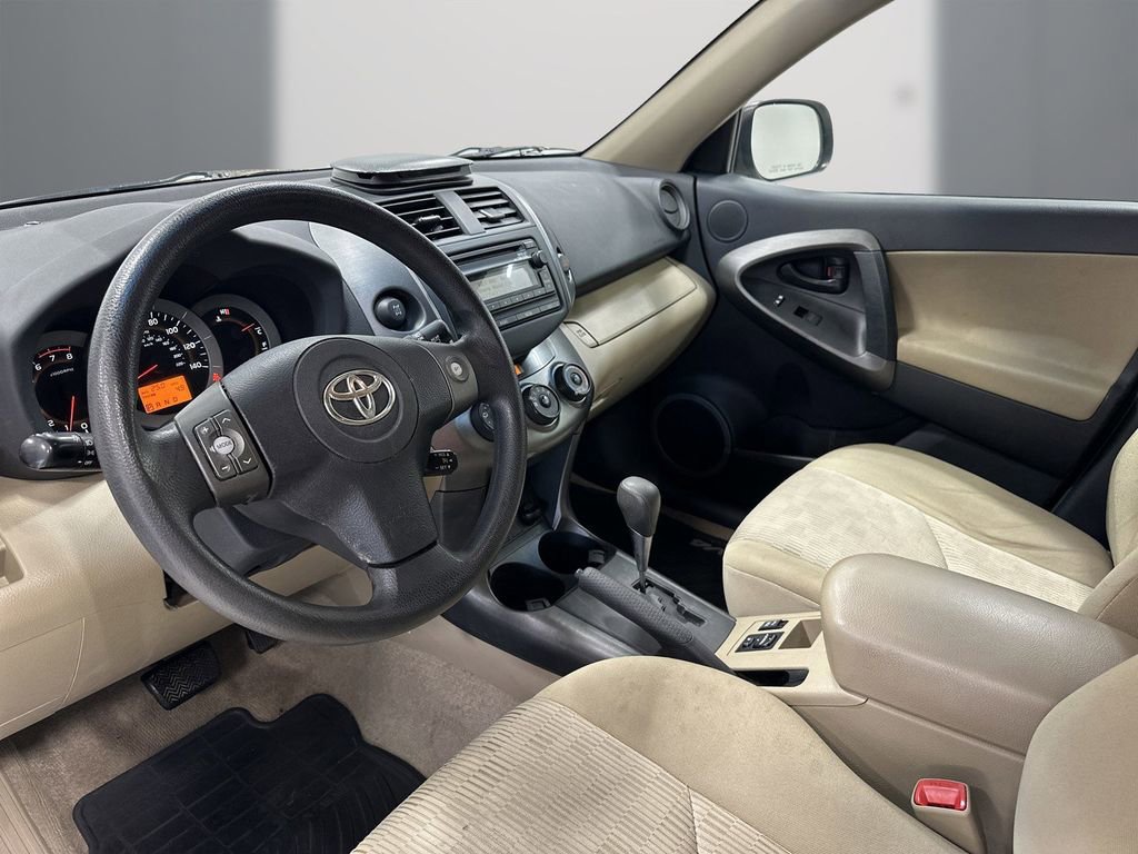 Used 2012 Toyota RAV4 4WD w/ Value Pkg image 12