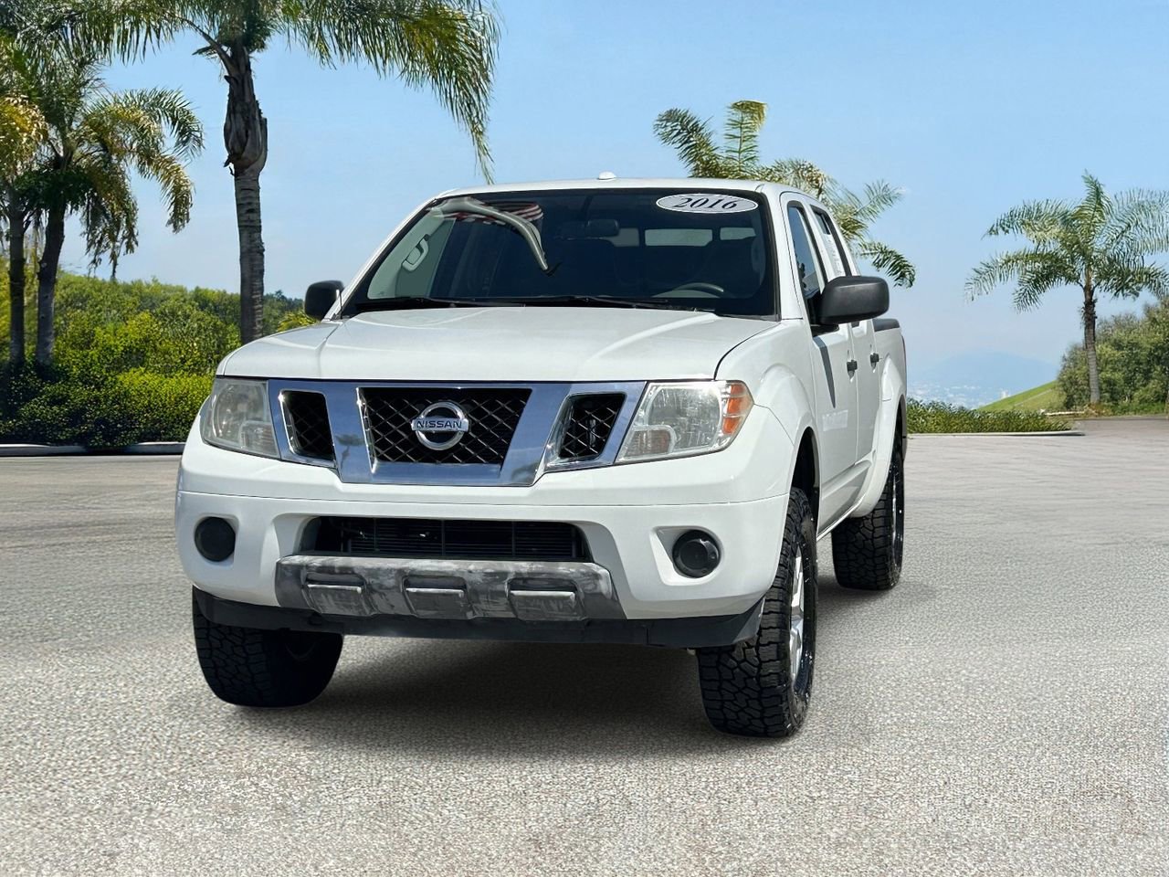 Used 2016 Nissan Frontier SV image 7