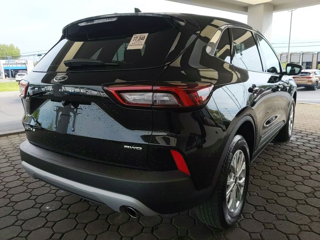 Used 2024 Ford Escape Active AWD/4WD image 6