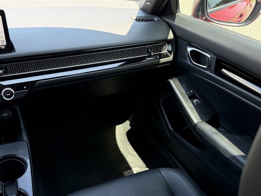 Used 2022 Honda Civic Sport Touring image 16
