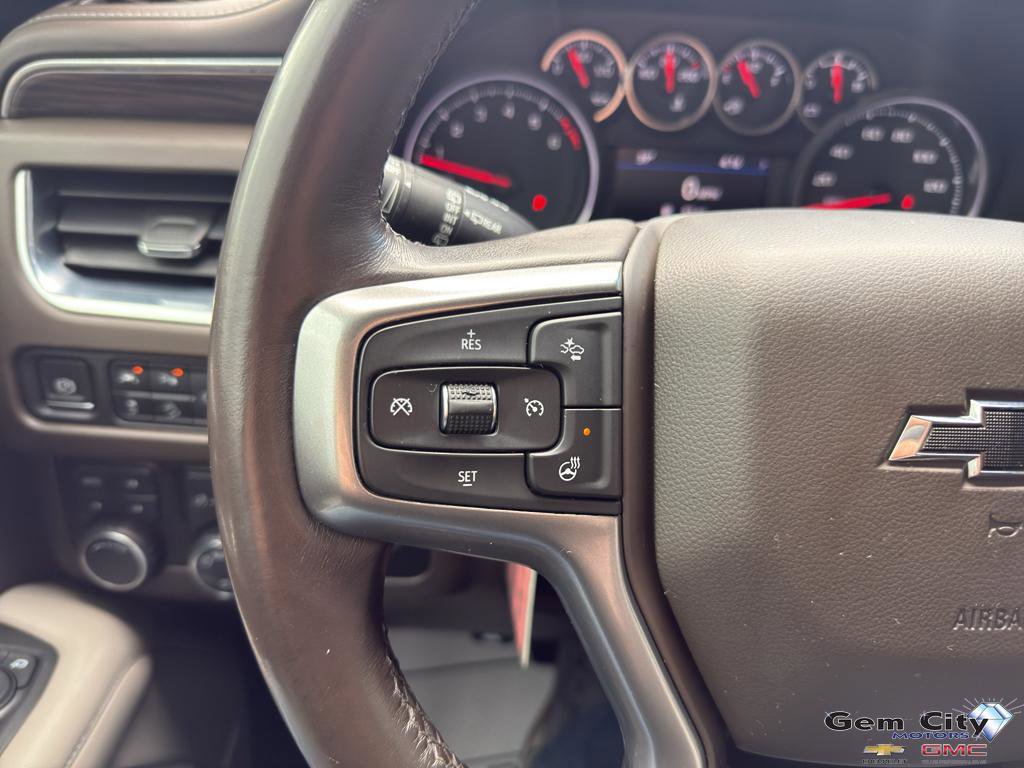 Used 2021 Chevrolet Tahoe Z71 w/ Luxury Package AWD/4WD image 28