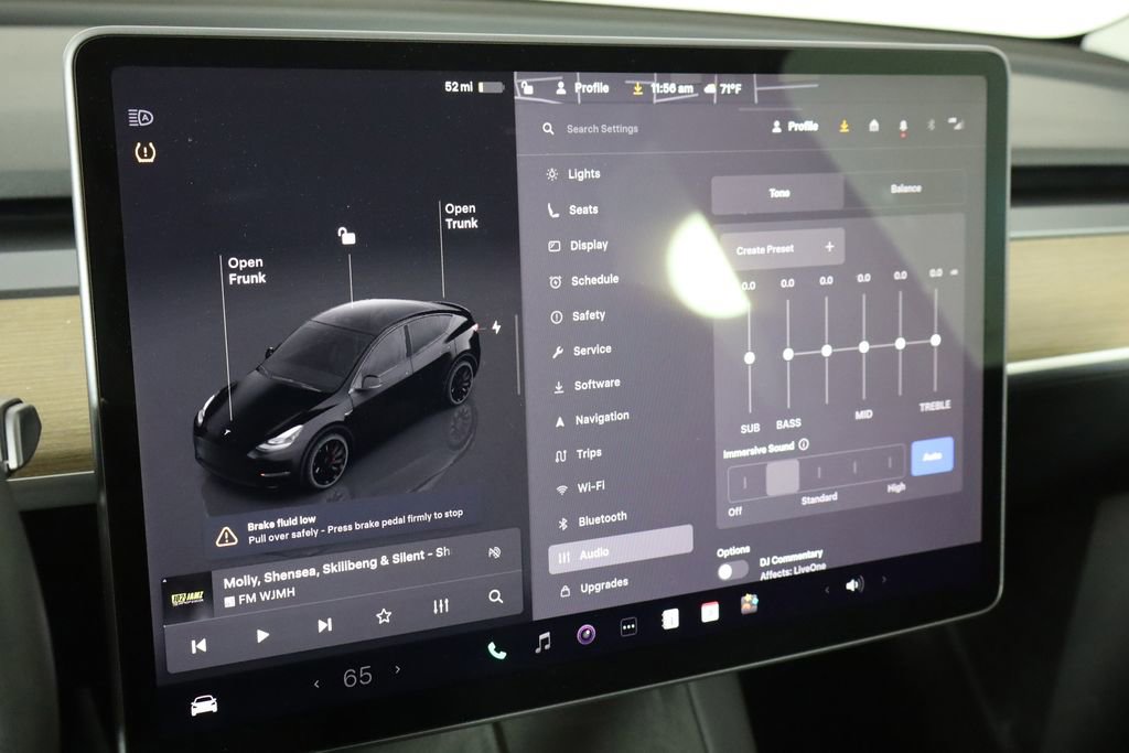 Used 2023 Tesla Model Y Performance image 33