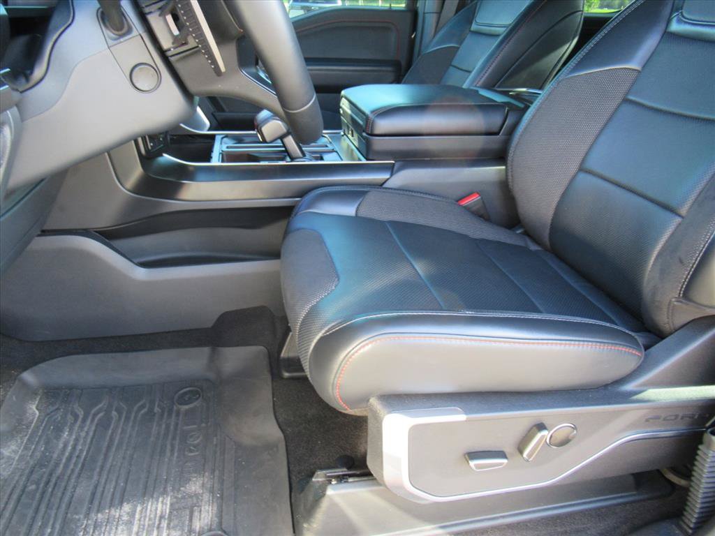 Used 2024 Ford F150 Raptor AWD/4WD image 17