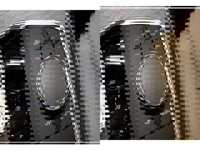 New 2026 BMW 330i xDrive Sedan w/ Convenience Package image 63