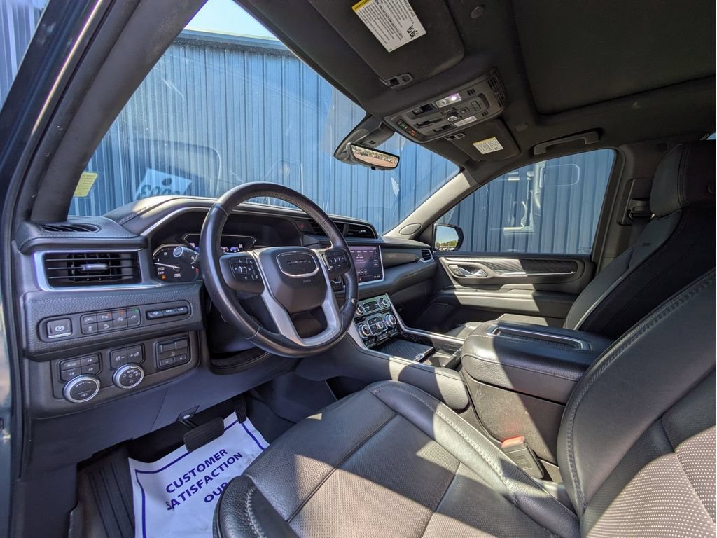 Used 2021 GMC Yukon Denali w/ Denali Ultimate Package AWD/4WD image 14