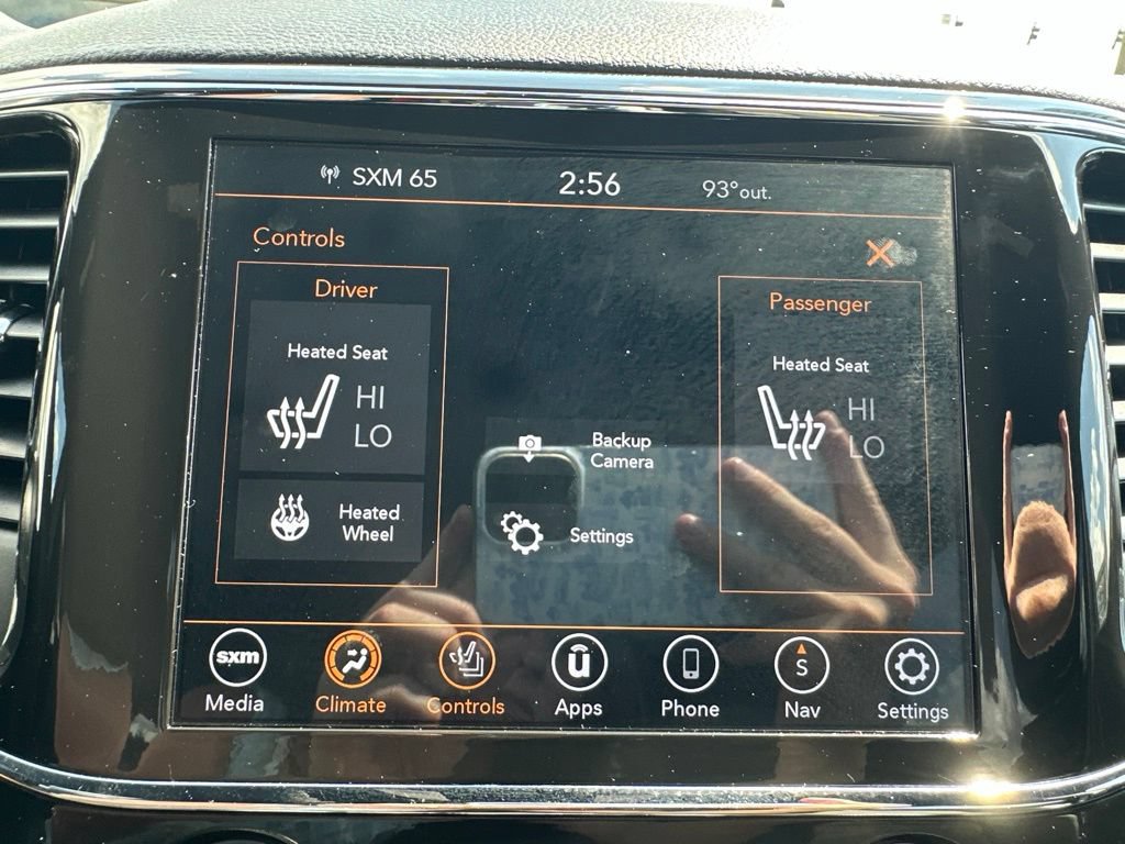 Used 2021 Jeep Grand Cherokee Laredo X RWD image 31