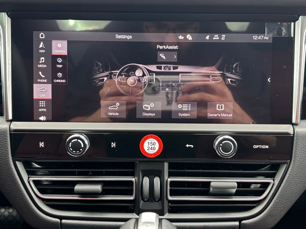 New 2026 Porsche Macan image 25