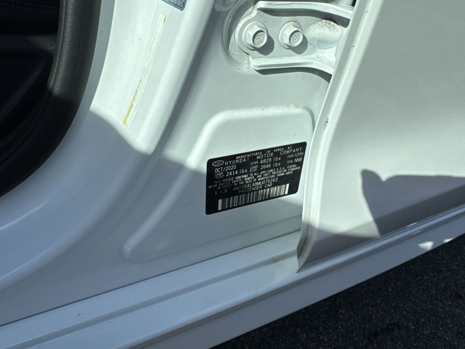 Used 2021 Genesis G70 2.0T image 27