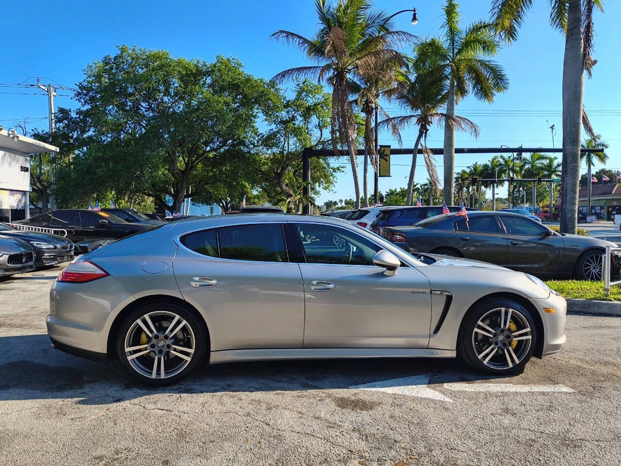 Used 2013 Porsche Panamera S w/ Comfort Pkg image 13