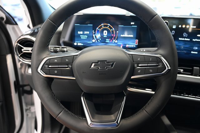 New 2026 Chevrolet Equinox LT w/ Convenience Package II image 21